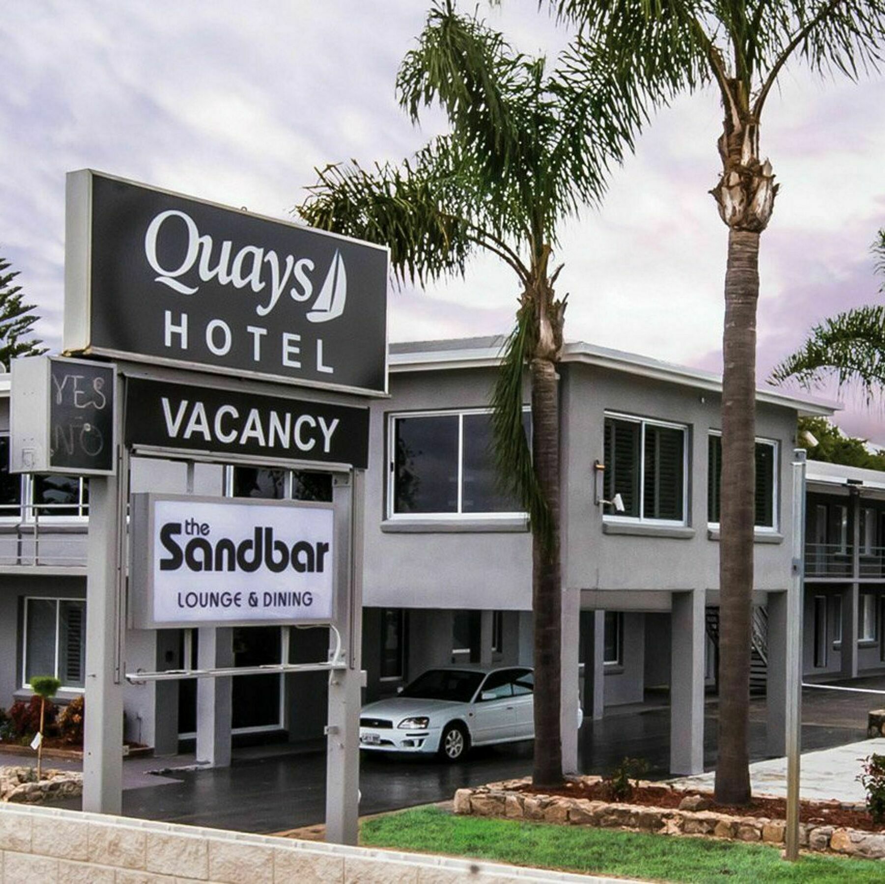 Quays Hotel Batemans Bay Zewnętrze zdjęcie